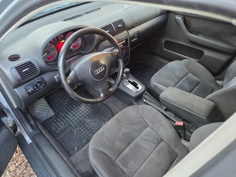 Audi A3 1.8T Автоматик, снимка 7 - Автомобили и джипове - 52711792