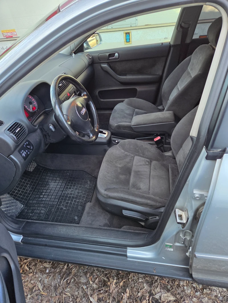 Audi A3 1.8T Автоматик, снимка 8 - Автомобили и джипове - 52711792