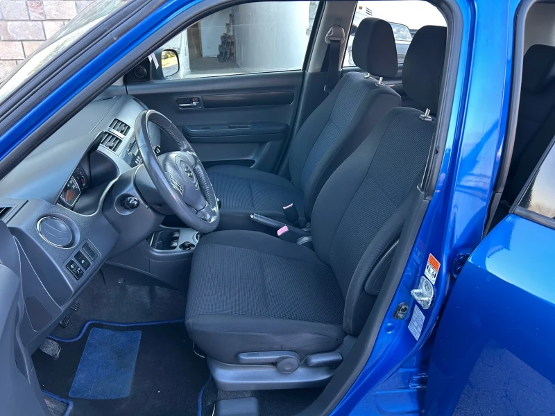 Suzuki Swift 1.3i КЛИМАТИК, снимка 14 - Автомобили и джипове - 52929157