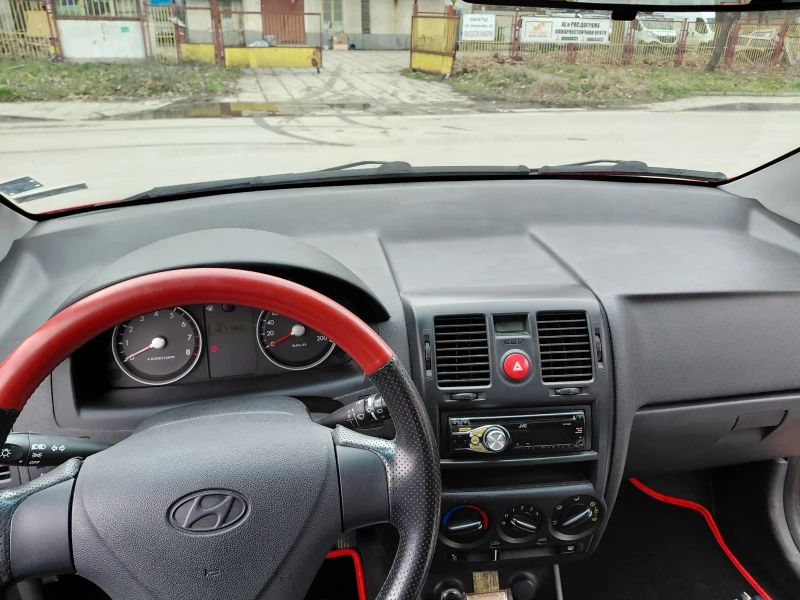 Hyundai Getz, снимка 7 - Автомобили и джипове - 53475618