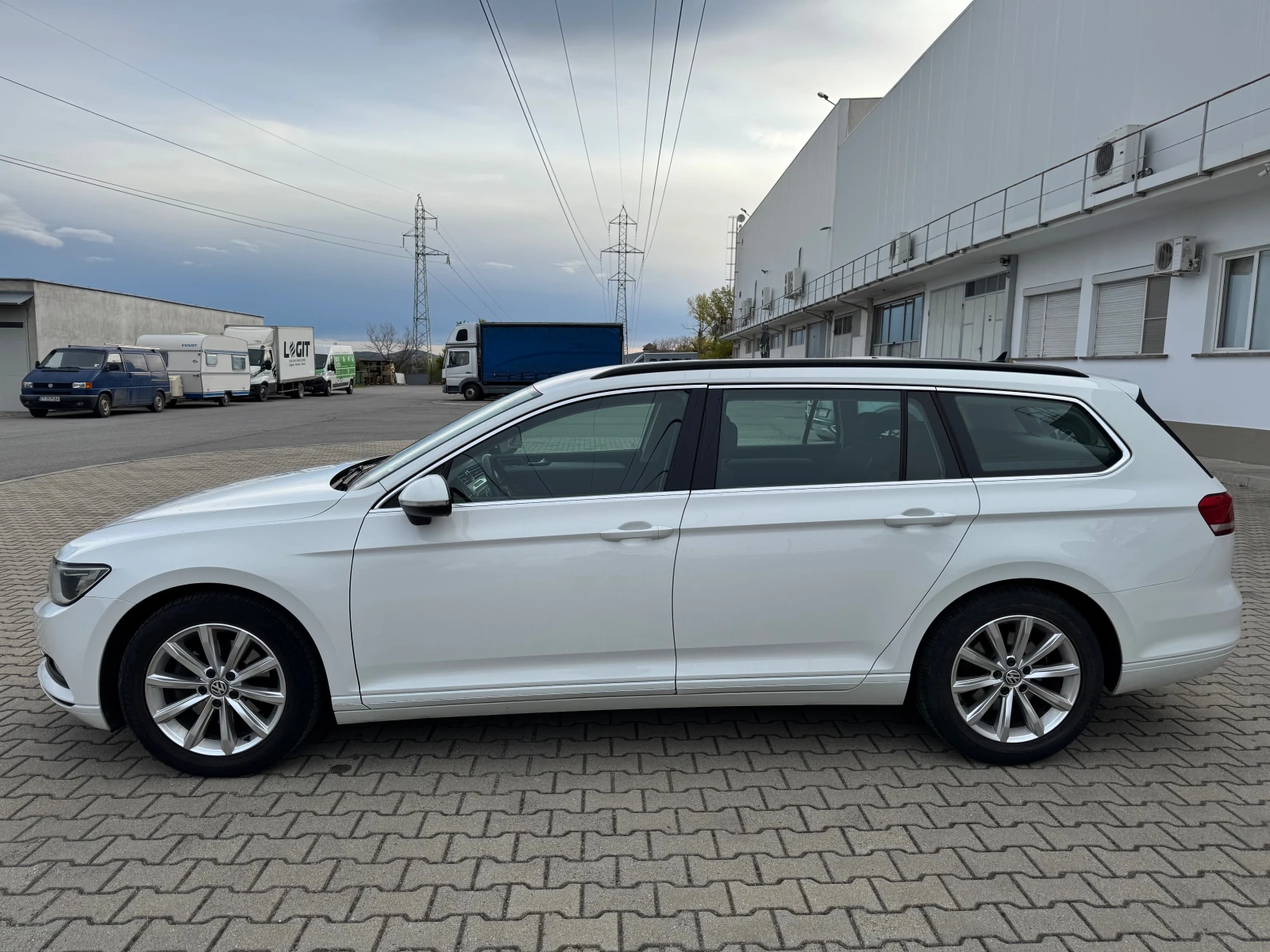 VW Passat  - изображение 2