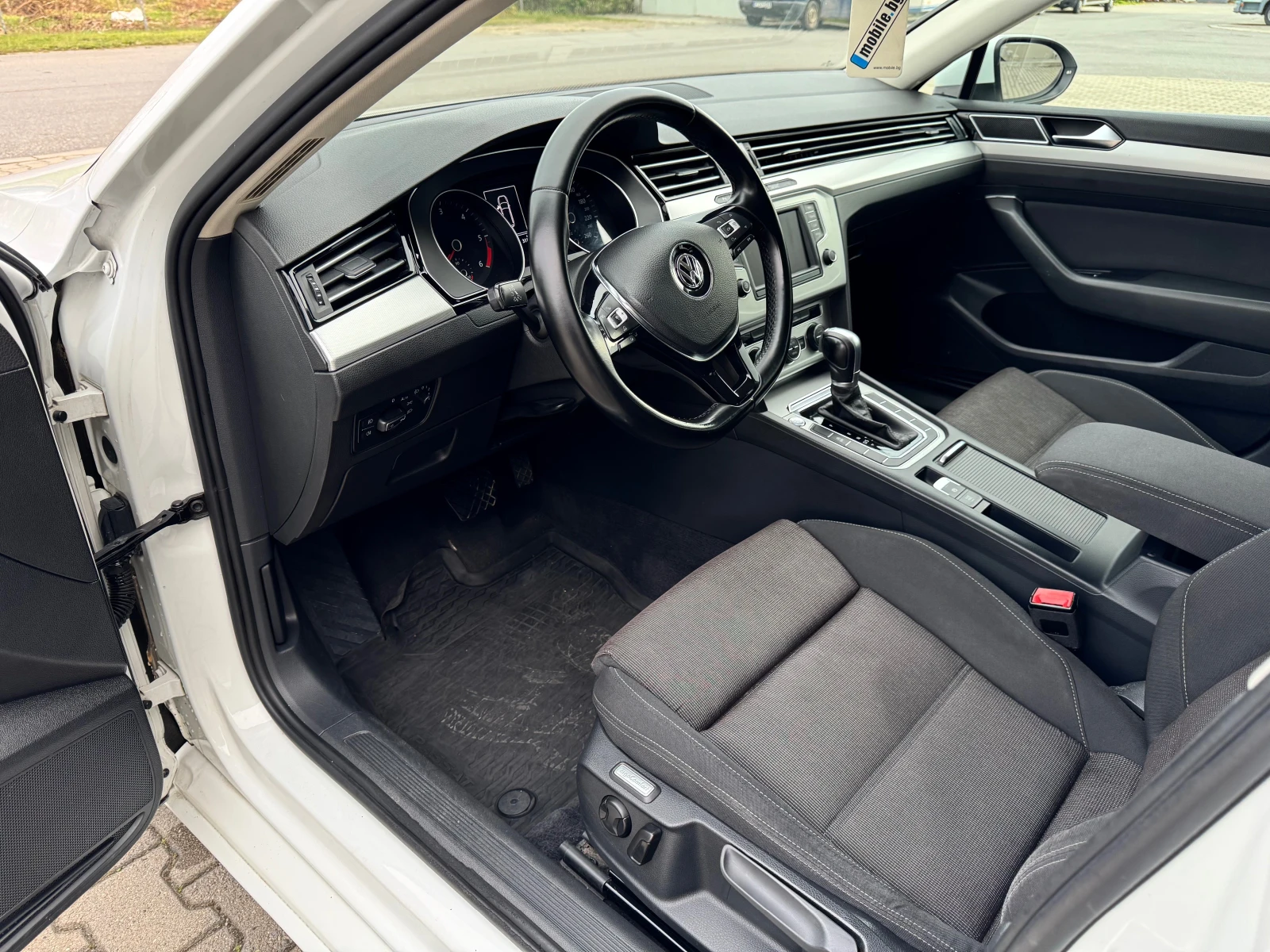 VW Passat  - изображение 9