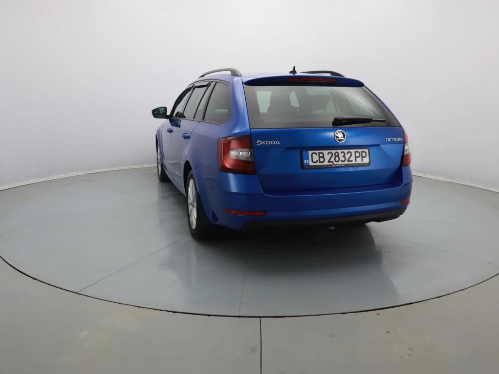 Skoda Octavia  - изображение 9