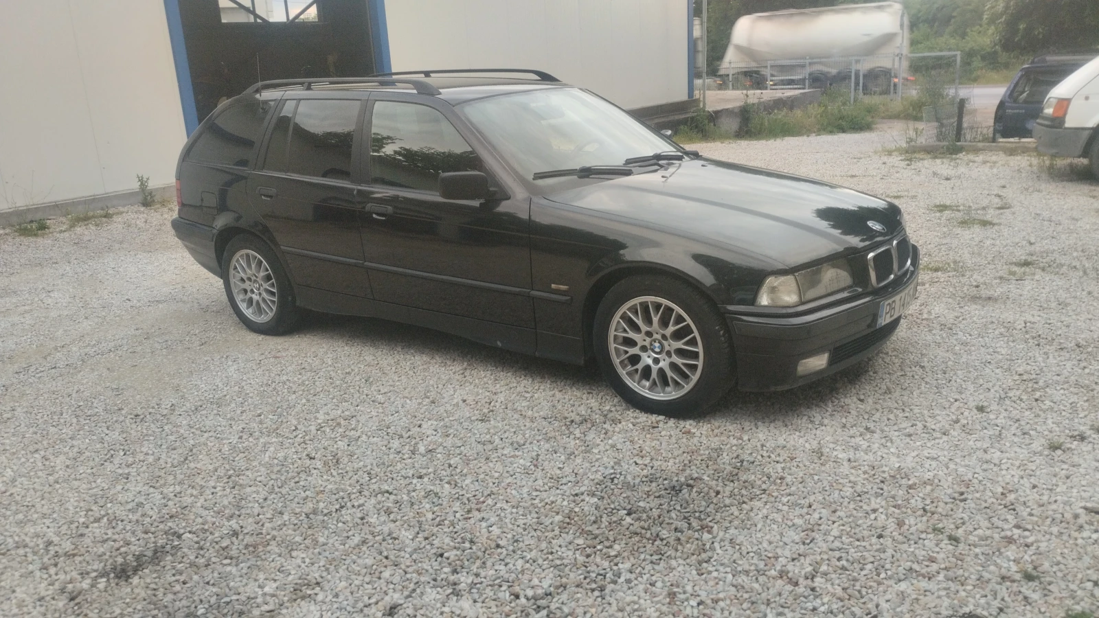 BMW 318 is - изображение 4