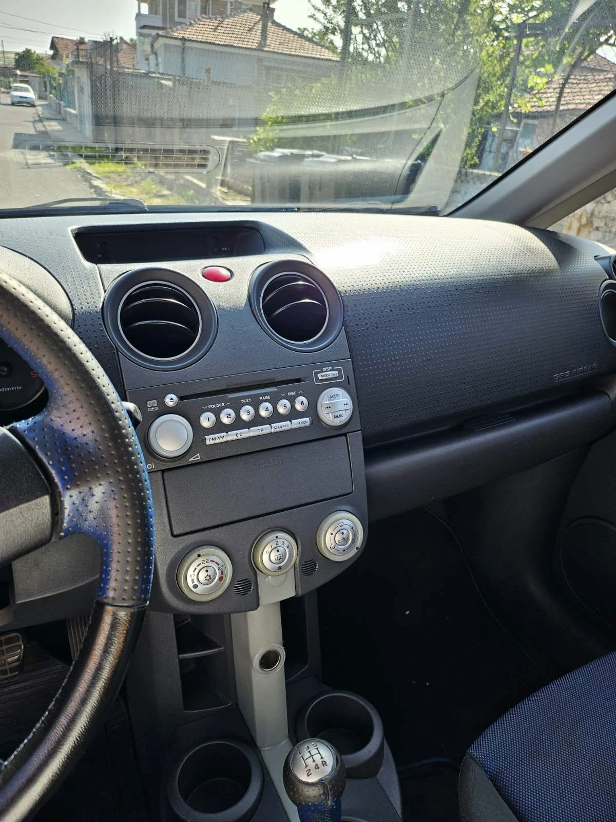 Mitsubishi Colt  - изображение 9