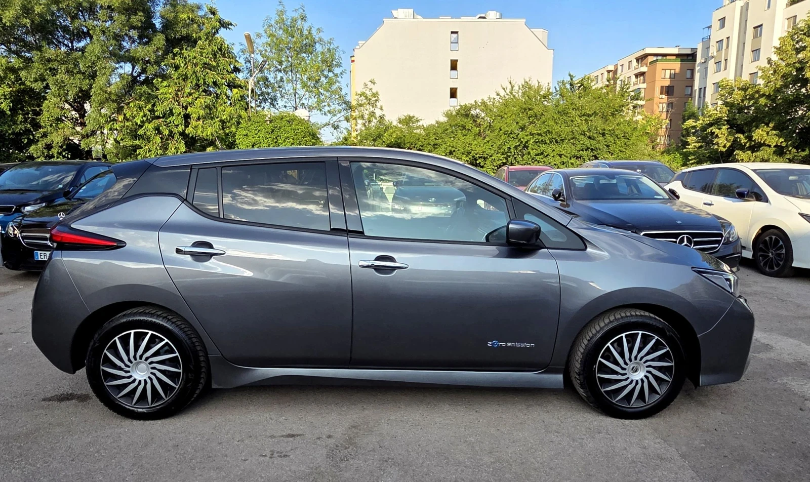 Nissan Leaf  TEKNA/Full LED360 Кожа, Нави  - изображение 3