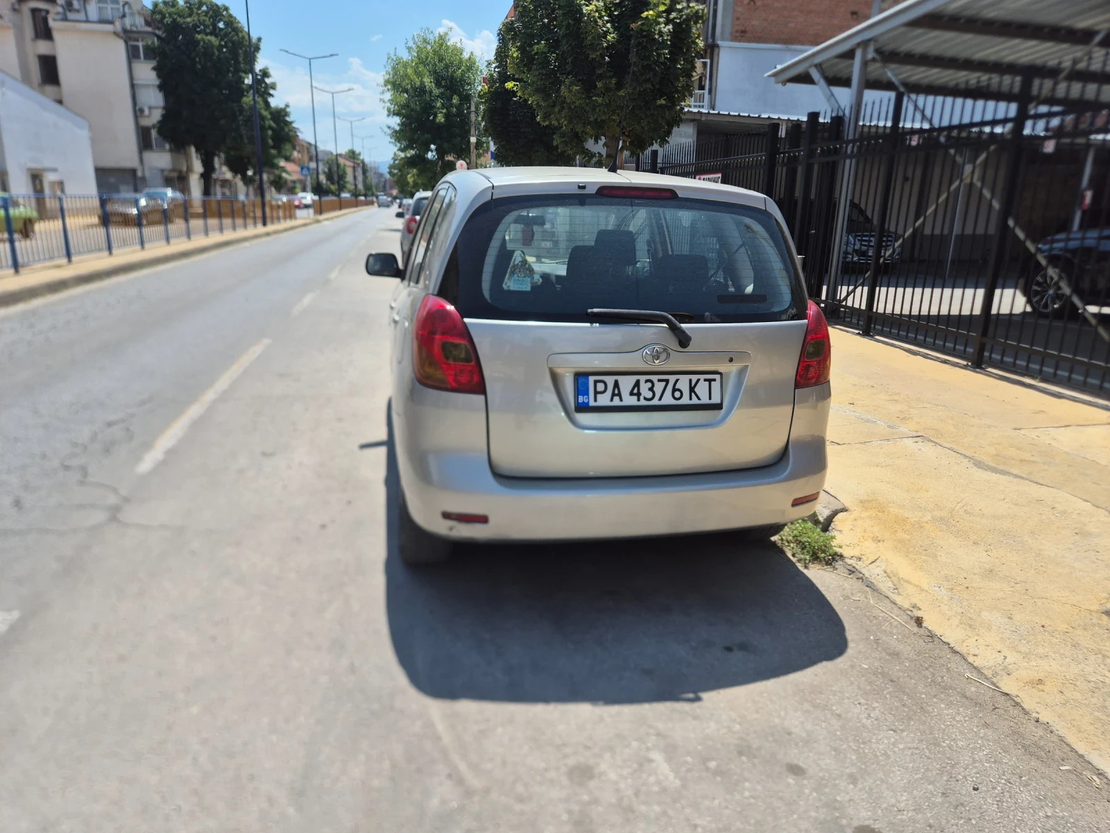 Toyota Corolla verso  - изображение 2