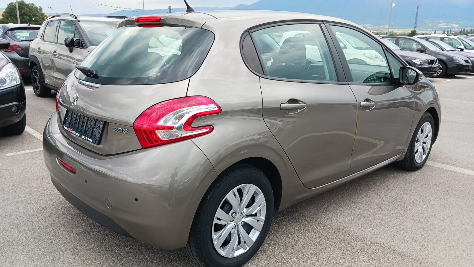 Peugeot 208 1.4 HDI - изображение 4