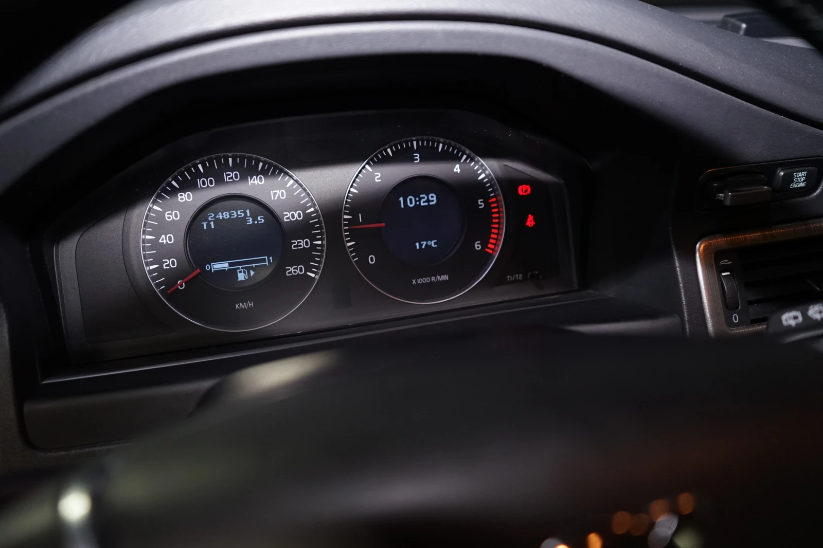 Volvo V70 2.0D   | Mobile.bg   12