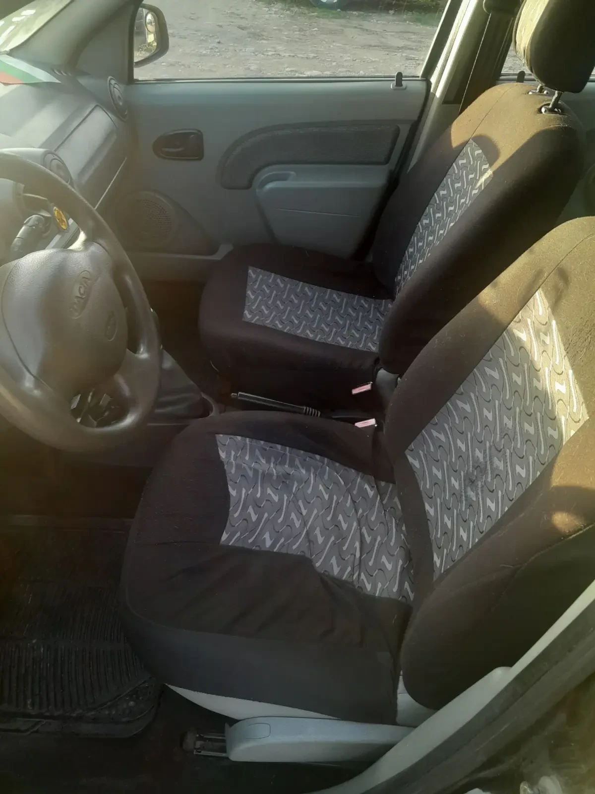 Dacia Logan 1.6 i - изображение 7