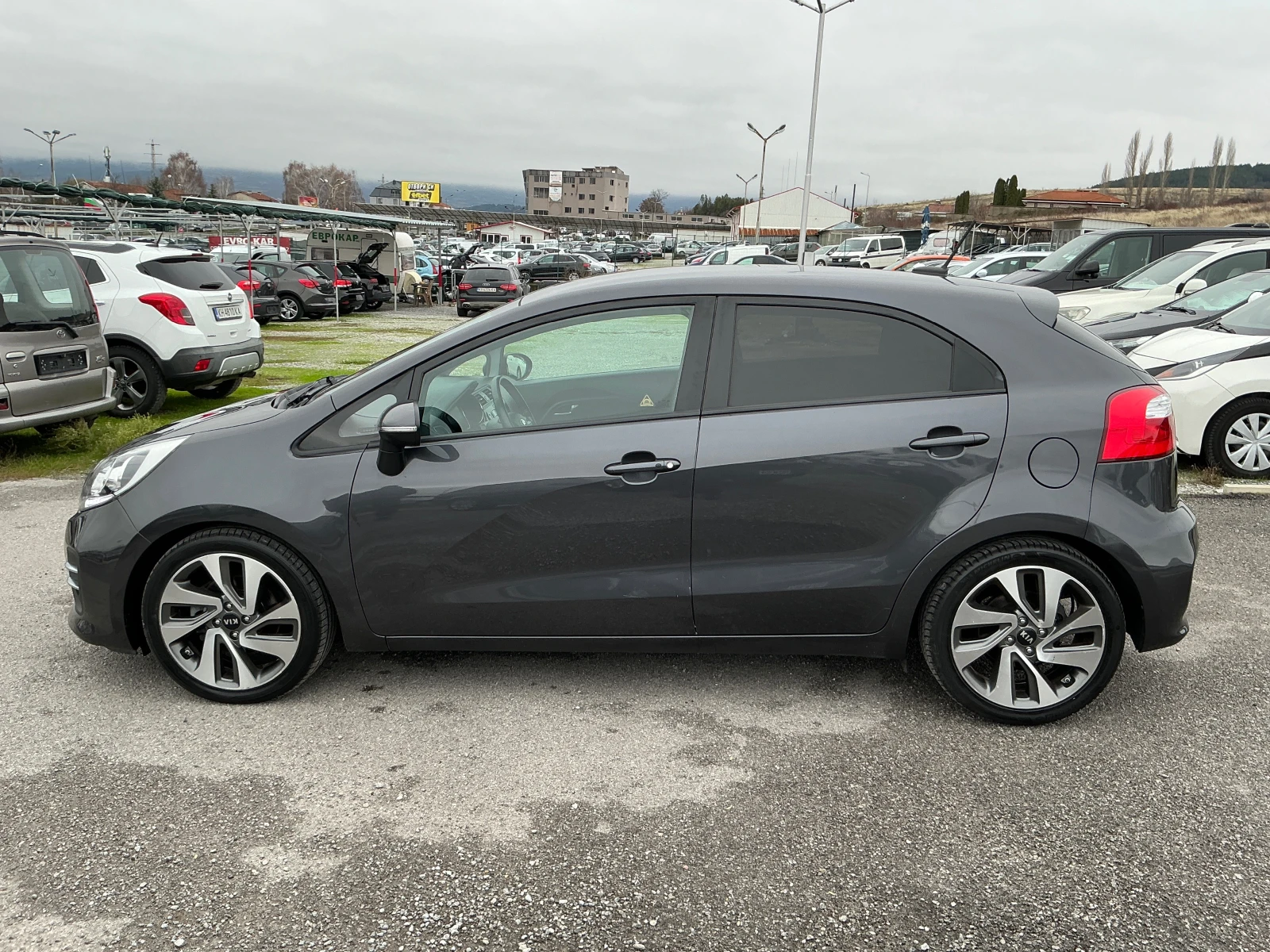 Kia Rio 1.4 CRDI - изображение 4