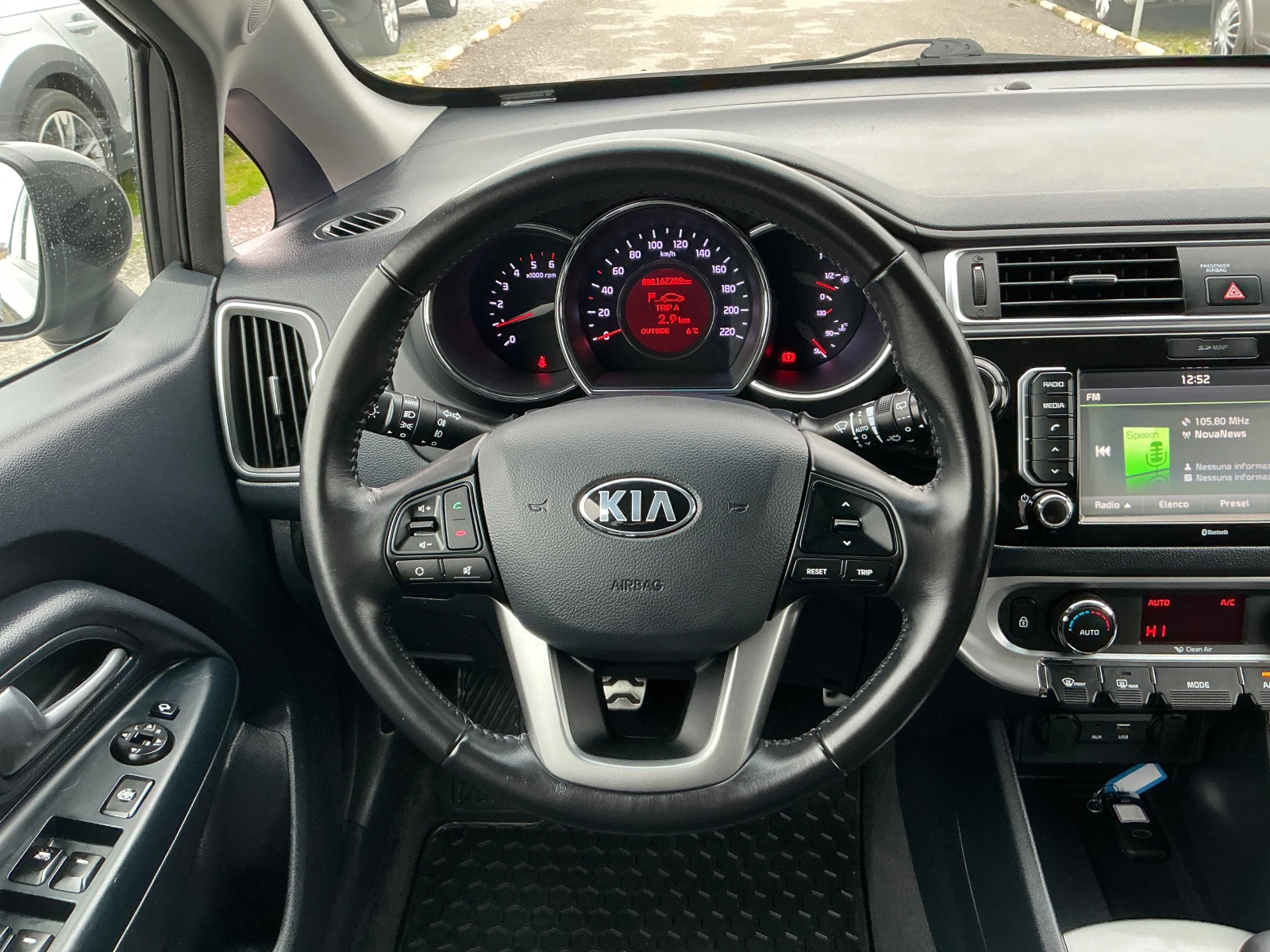 Kia Rio 1.4 CRDI - изображение 10