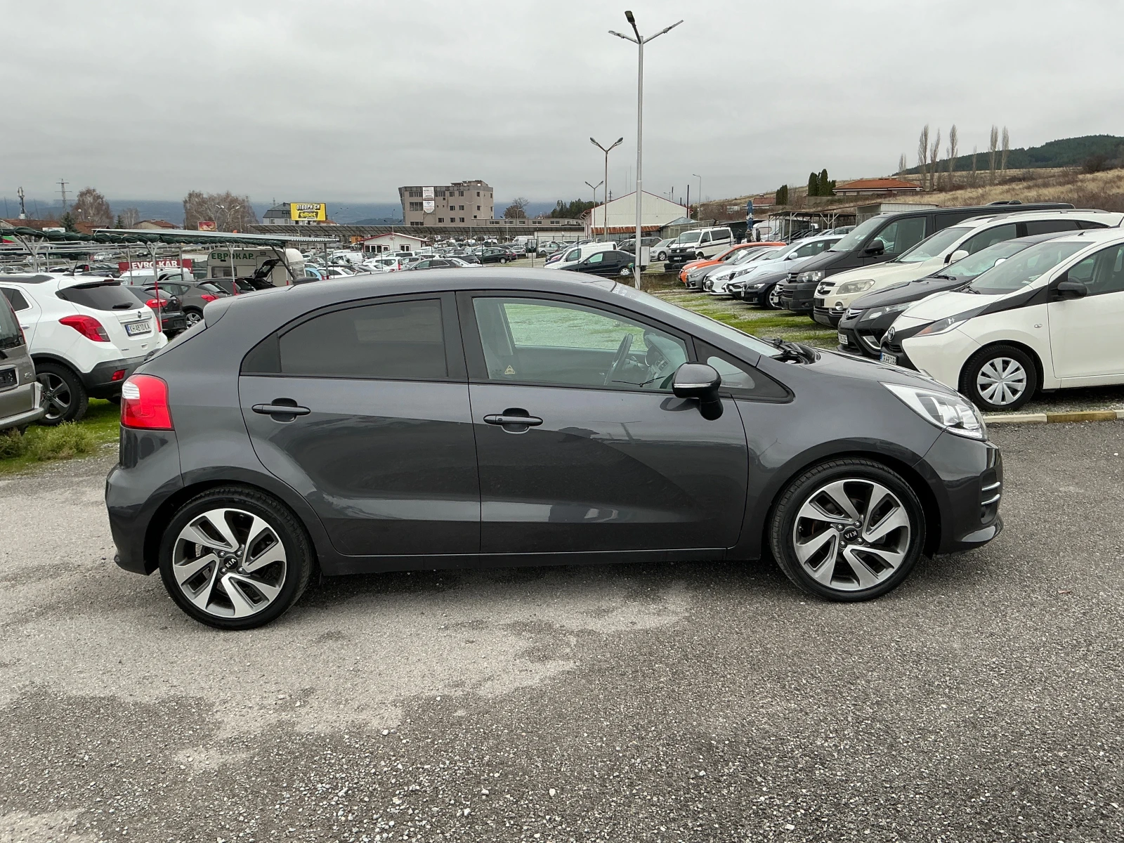 Kia Rio 1.4 CRDI - изображение 3