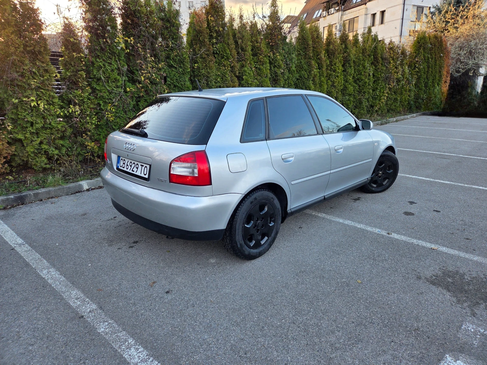 Audi A3 1.8T Автоматик - изображение 3