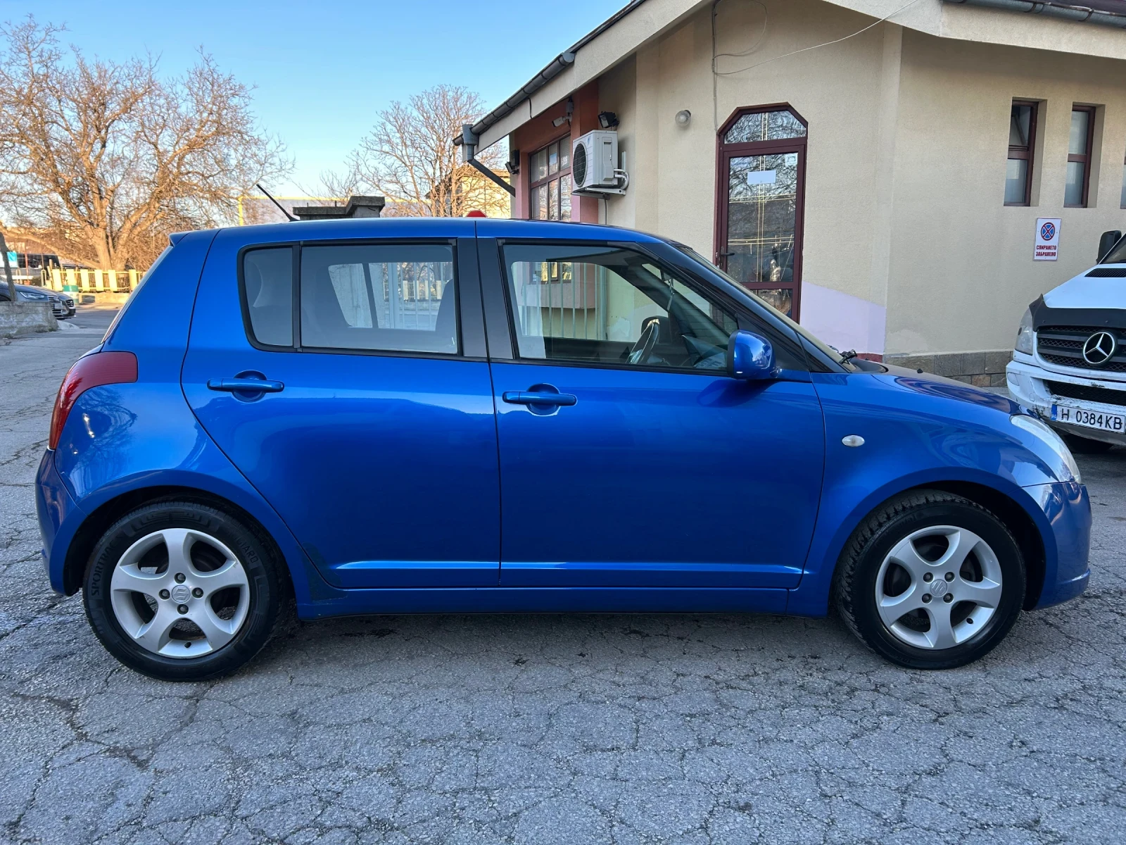 Suzuki Swift 1.3i �������� | Mobile.bg � ����������� 4