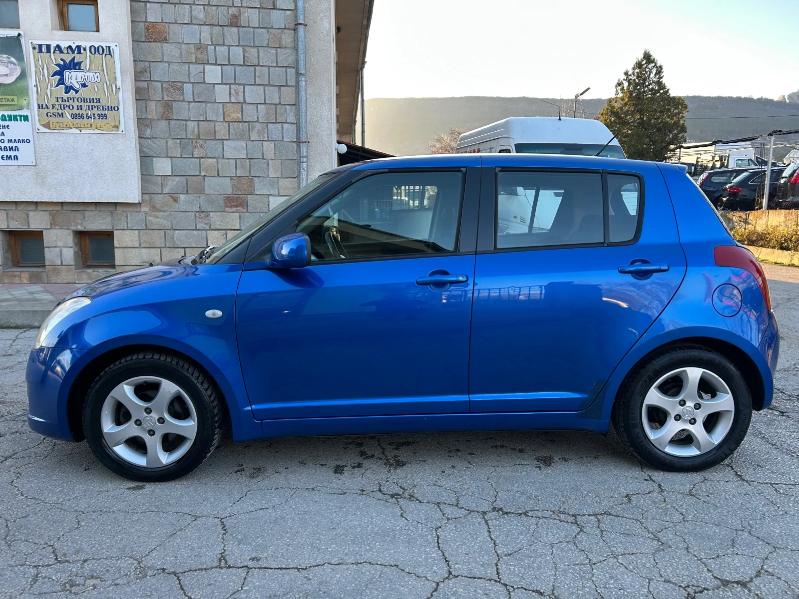 Suzuki Swift 1.3i �������� | Mobile.bg � ����������� 7
