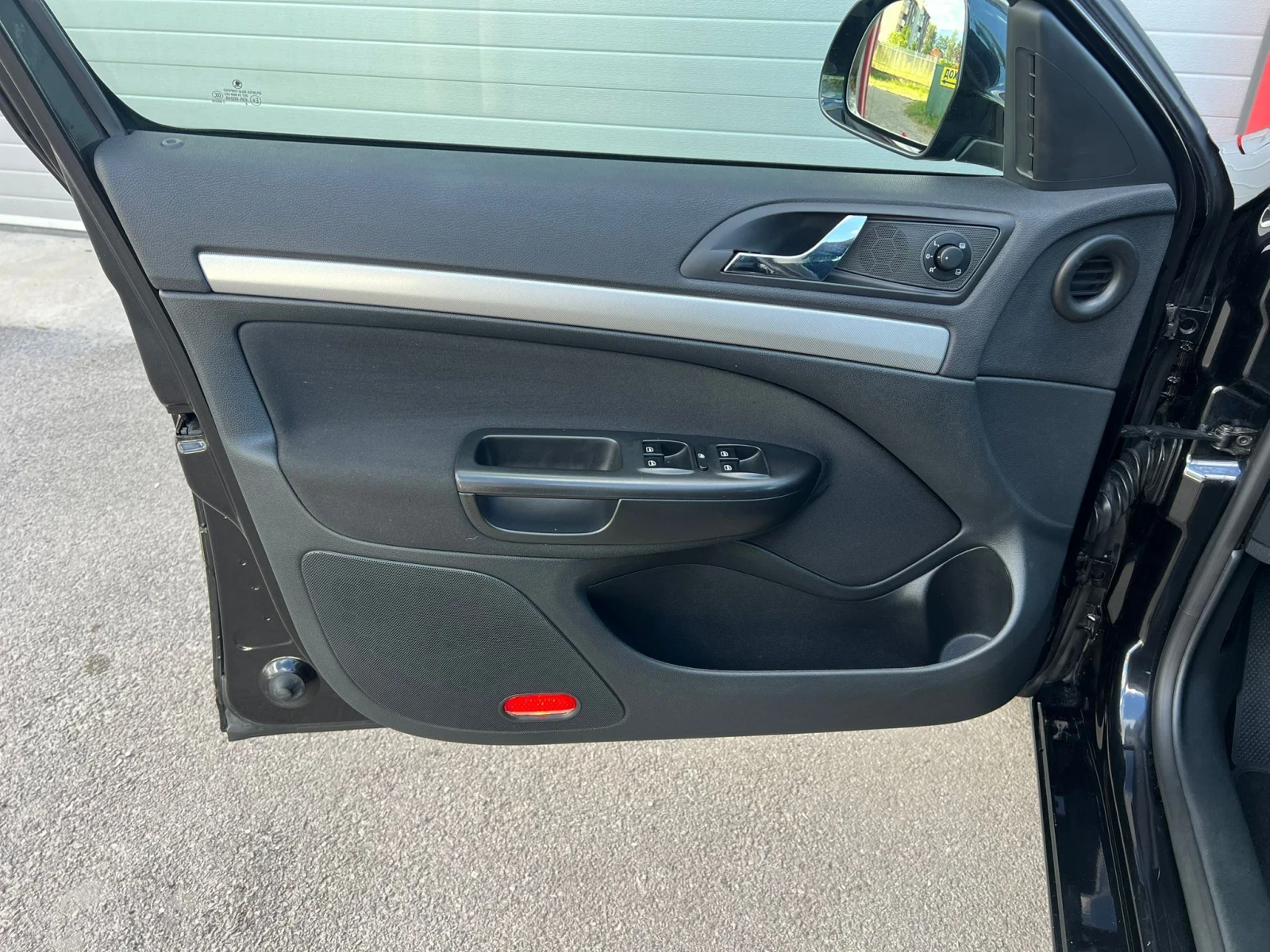 Skoda Octavia 1.6TDI NAVI KLIMATRONIK CRUISE CONTROL EVRO 5A!!!, снимка 12 - Автомобили и джипове - 53745808