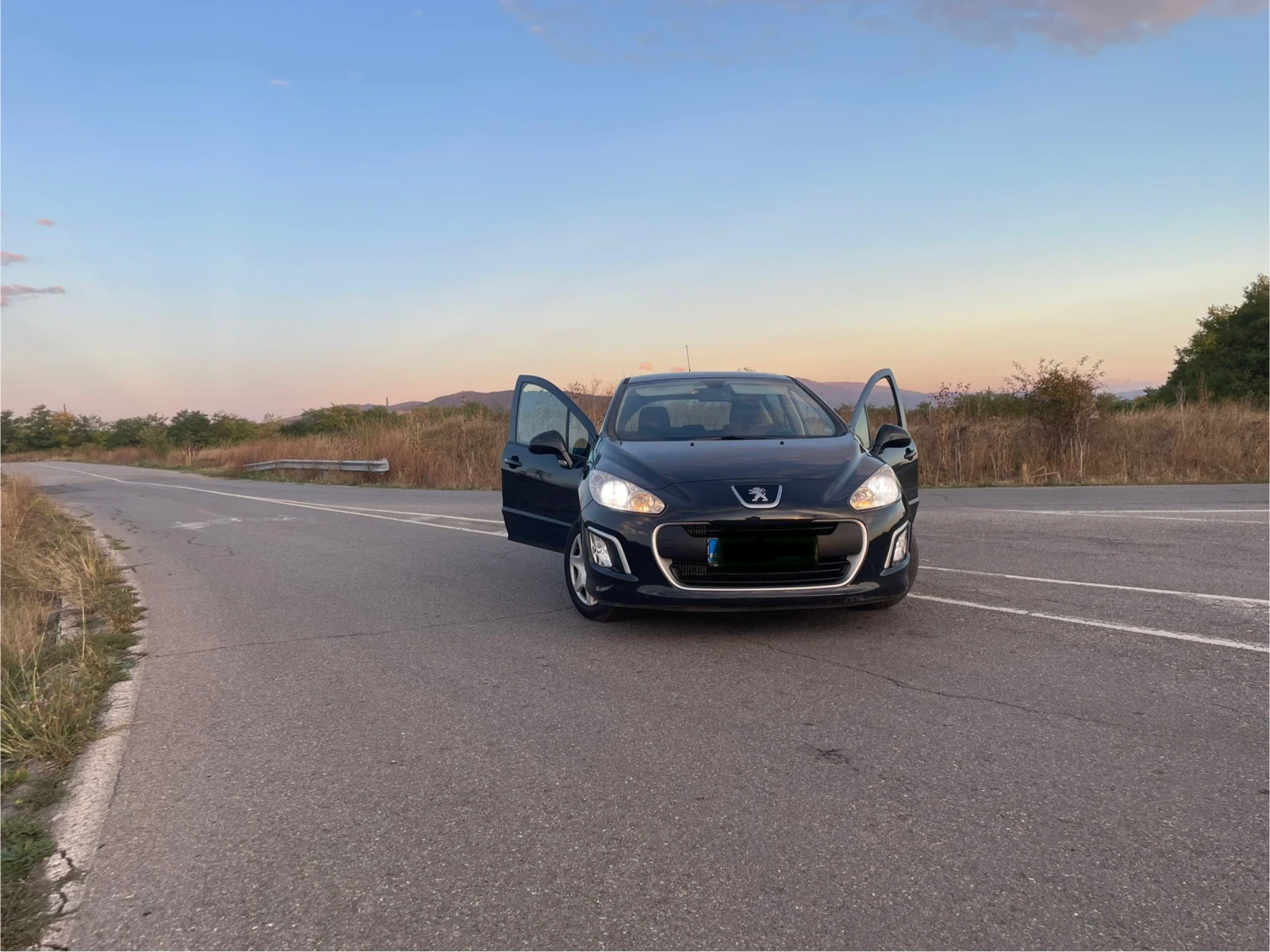 Peugeot 308, снимка 3 - Автомобили и джипове - 53929773