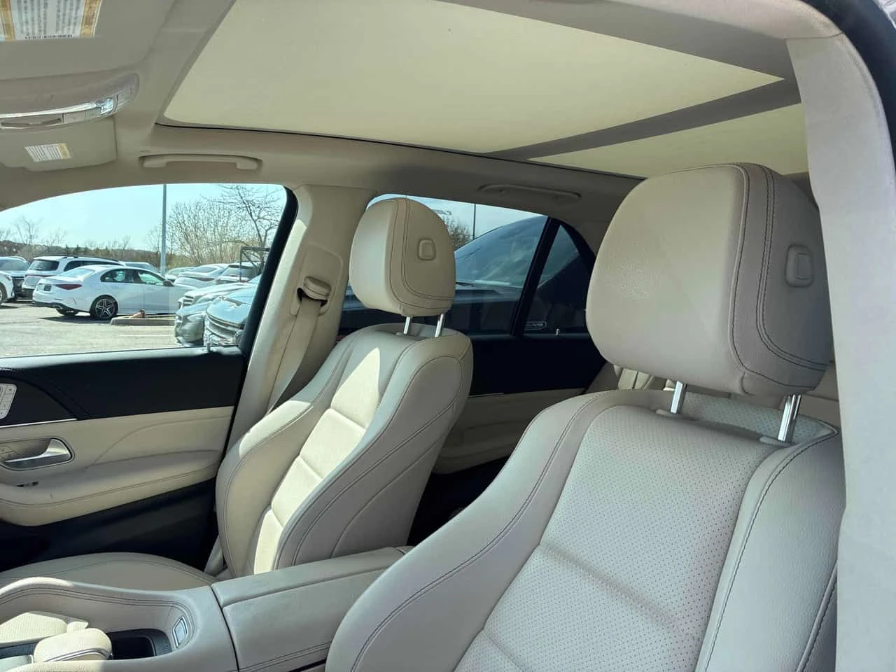 Mercedes-Benz GLE 450 CARFAX, снимка 11 - Автомобили и джипове - 54306679