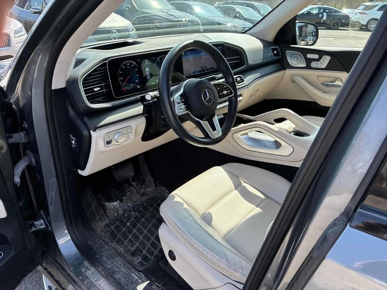 Mercedes-Benz GLE 450 CARFAX, снимка 5 - Автомобили и джипове - 54306679