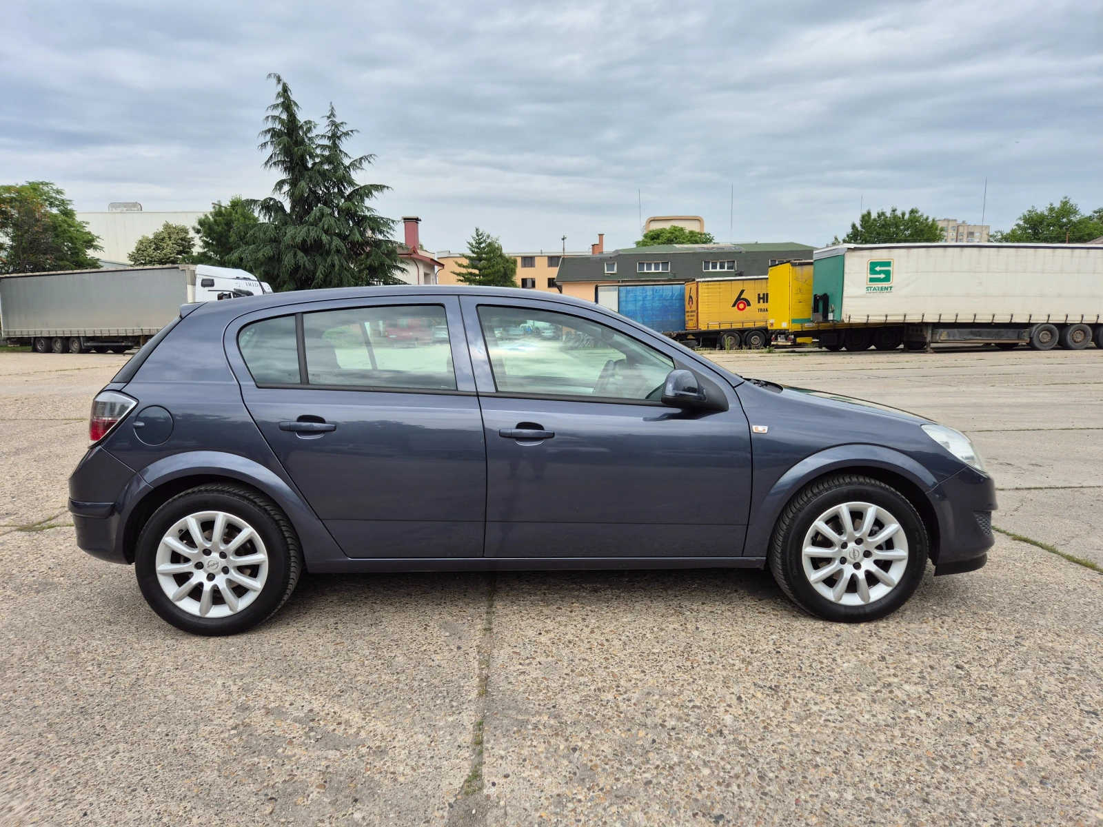 Opel Astra 1.4i-ГАЗ-Италия , снимка 4 - Автомобили и джипове - 54783476