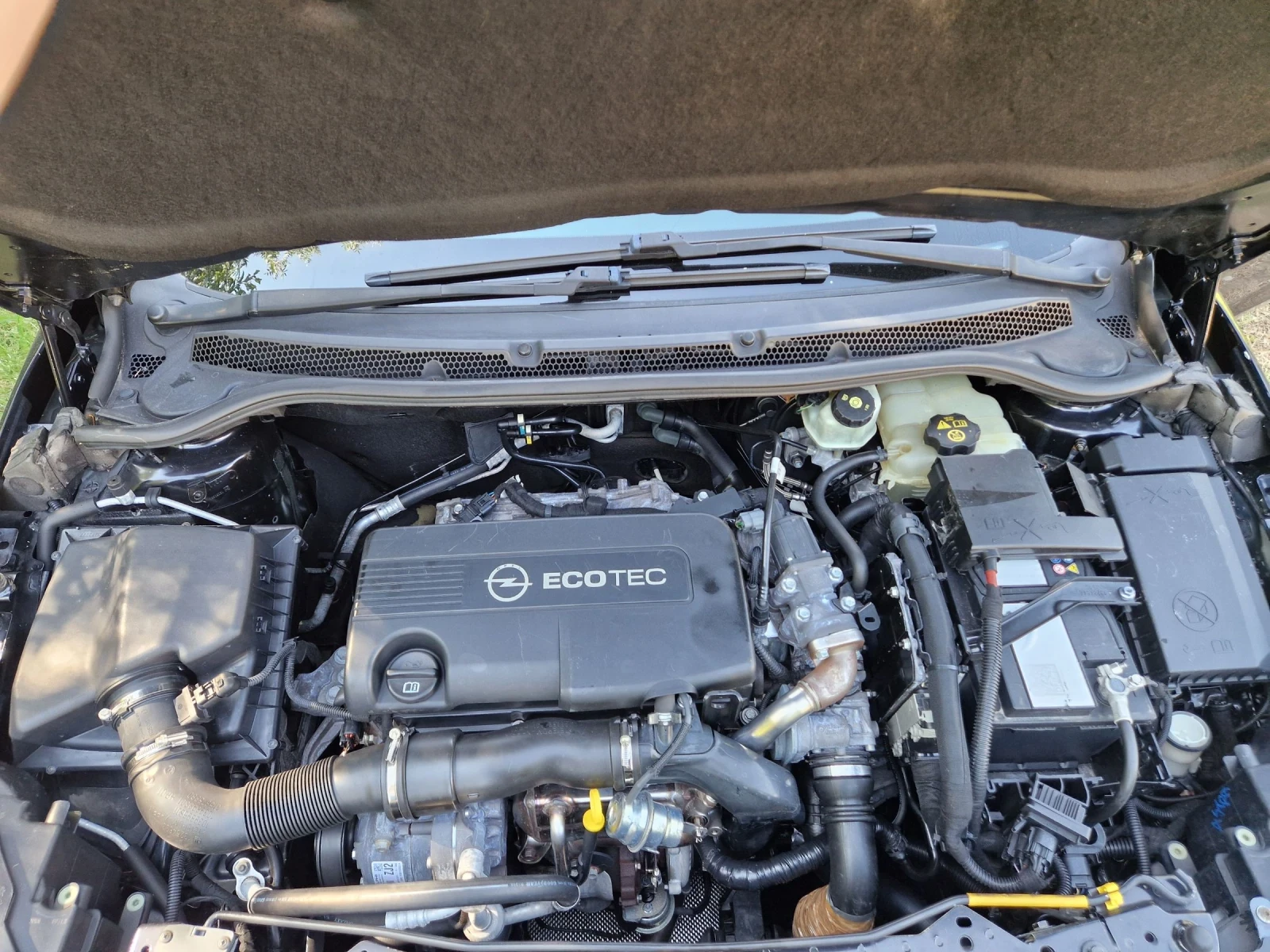 Opel Astra 1.7дизел, 125к.с, 6скороски, Евро 5А , снимка 14 - Автомобили и джипове - 54856956
