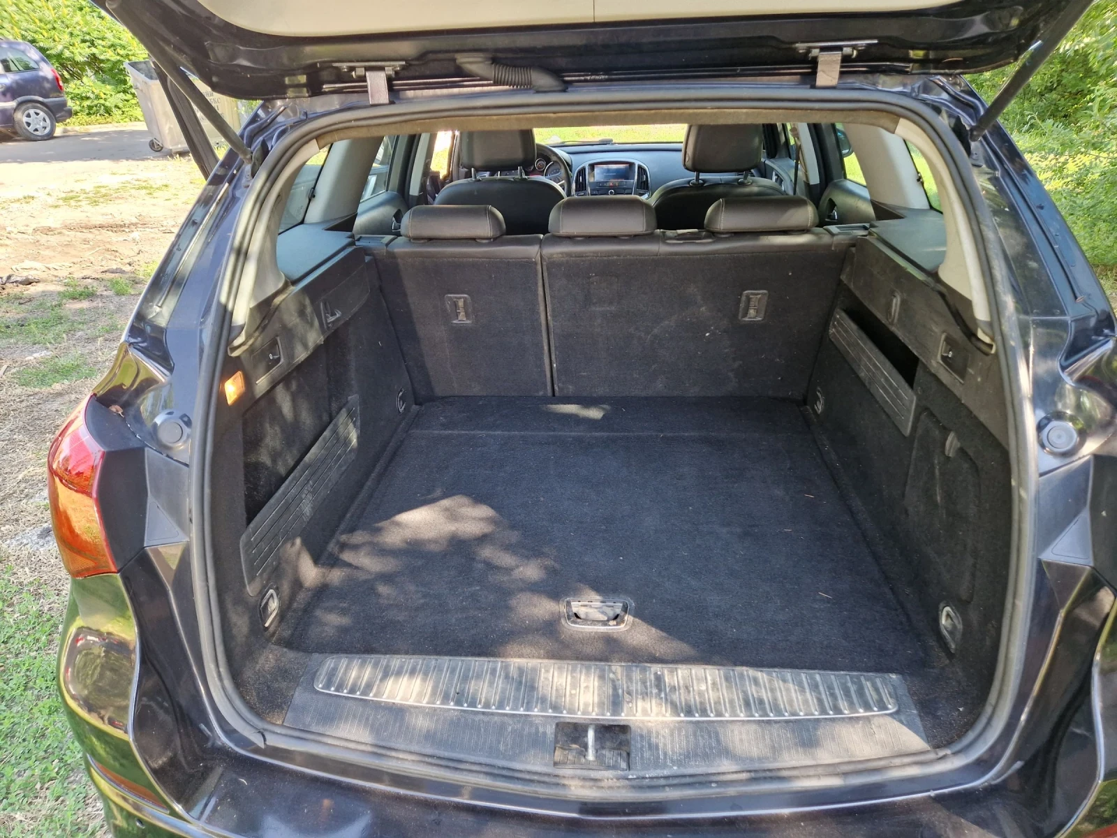 Opel Astra 1.7дизел, 125к.с, 6скороски, Евро 5А , снимка 13 - Автомобили и джипове - 54856956