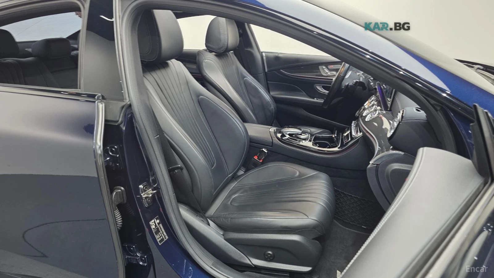 Mercedes-Benz CLS 300 AMG* LINE* BURMESTER* ПОДГРЕВ* КАМЕРА* SUNROOF* , снимка 9 - Автомобили и джипове - 54859700