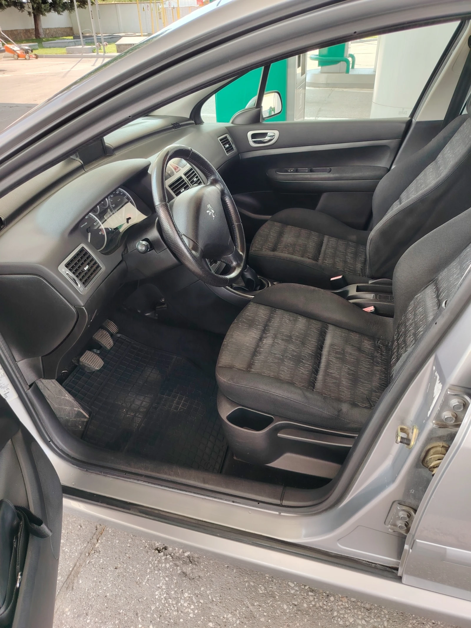 Peugeot 307, снимка 8 - Автомобили и джипове - 55338468