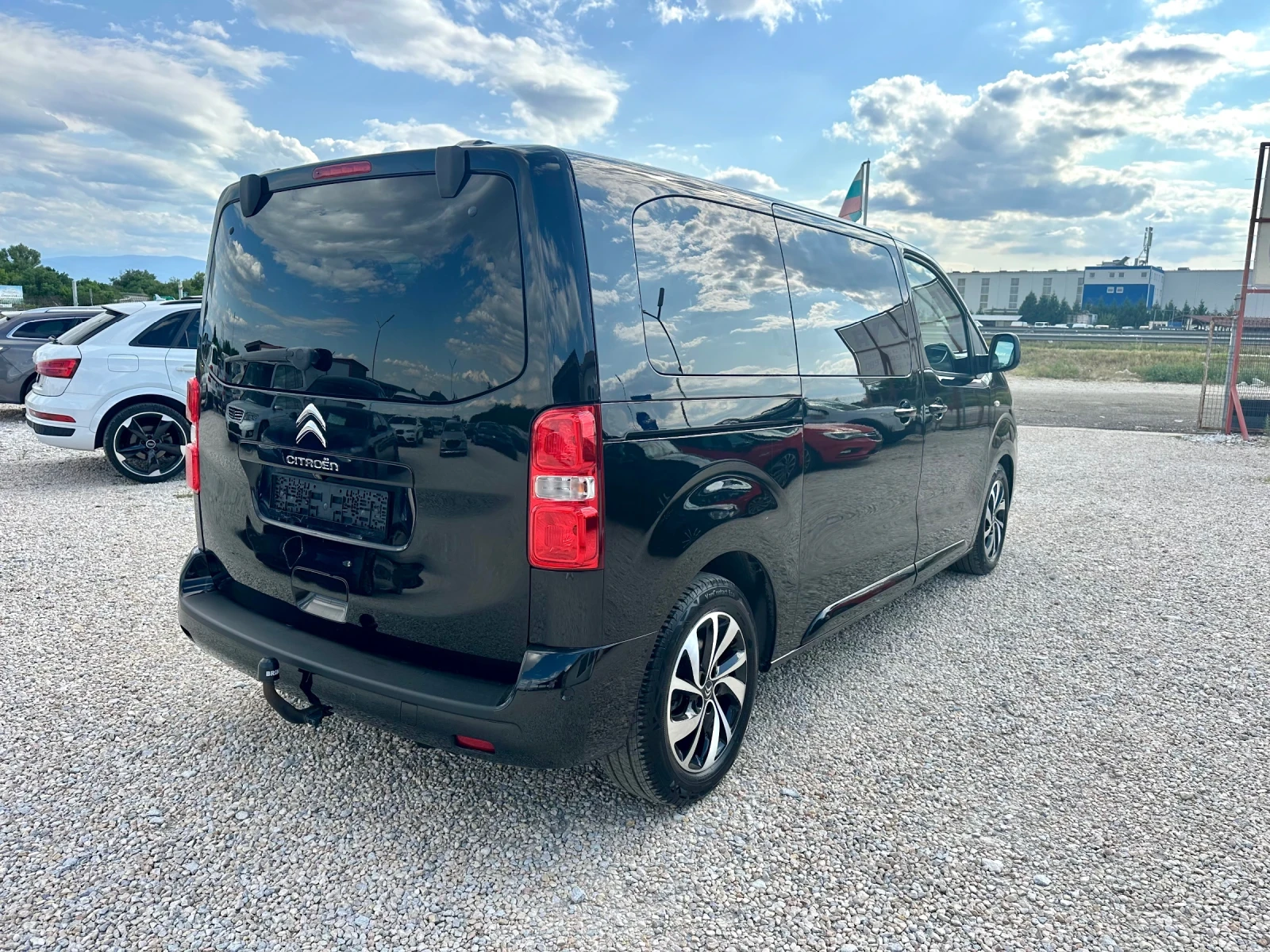 Citroen Jumpy 2.0hdi 177кс 7+ 1 автомат, снимка 5 - Автомобили и джипове - 55396383