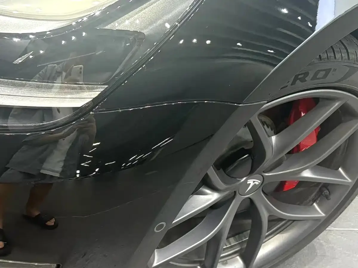 Tesla Model 3 HIGH PERFORMANCE* AWD* LED* ADAPTIVE ACC* PANO* КР, снимка 2 - Автомобили и джипове - 56659228