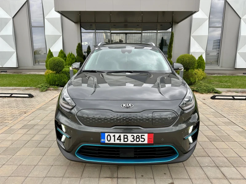 Kia Niro Топ състояние сервизни документи, снимка 8 - Автомобили и джипове - 47472665