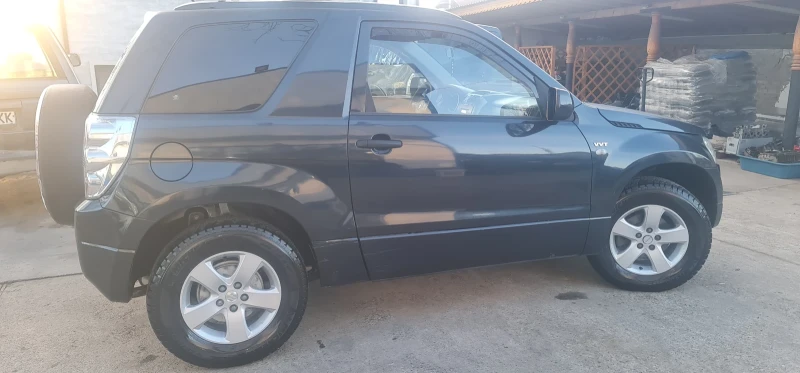 Suzuki Grand vitara 1.6 4x4, снимка 1 - Автомобили и джипове - 48853848