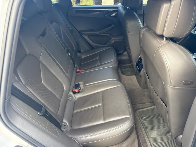 Porsche Macan CARFAX АВТО КРЕДИТ , снимка 11 - Автомобили и джипове - 52648266