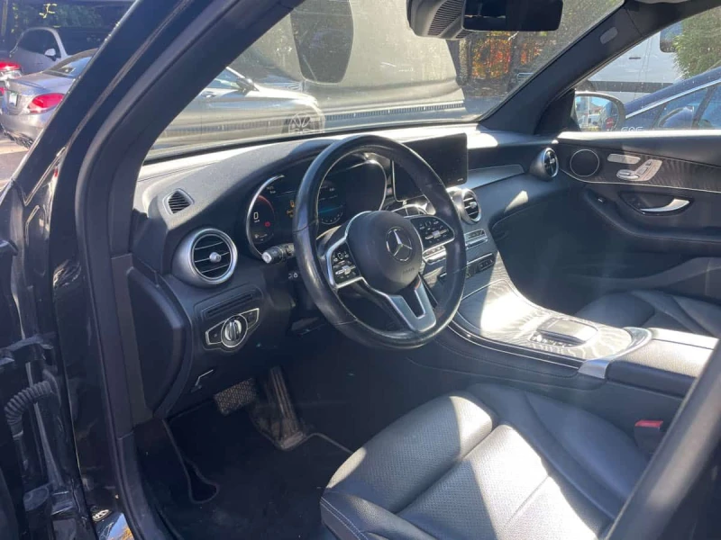 Mercedes-Benz GLC * 300 * CARFAX * ЦЕНА ДО БГ, снимка 6 - Автомобили и джипове - 53524575