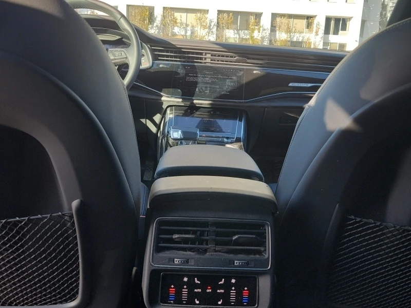 Audi Q8 * TECHNIK * CARFAX * БЕЗ ПЪРВОНАЧАЛНА ВНОСКА - изображение 8