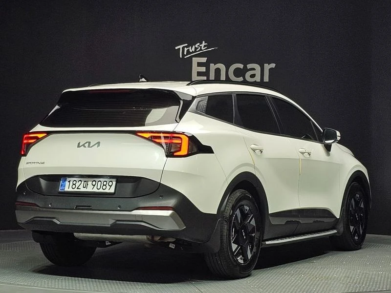 Kia Sportage 2.0 150 hp Automatic, снимка 2 - Автомобили и джипове - 55738383