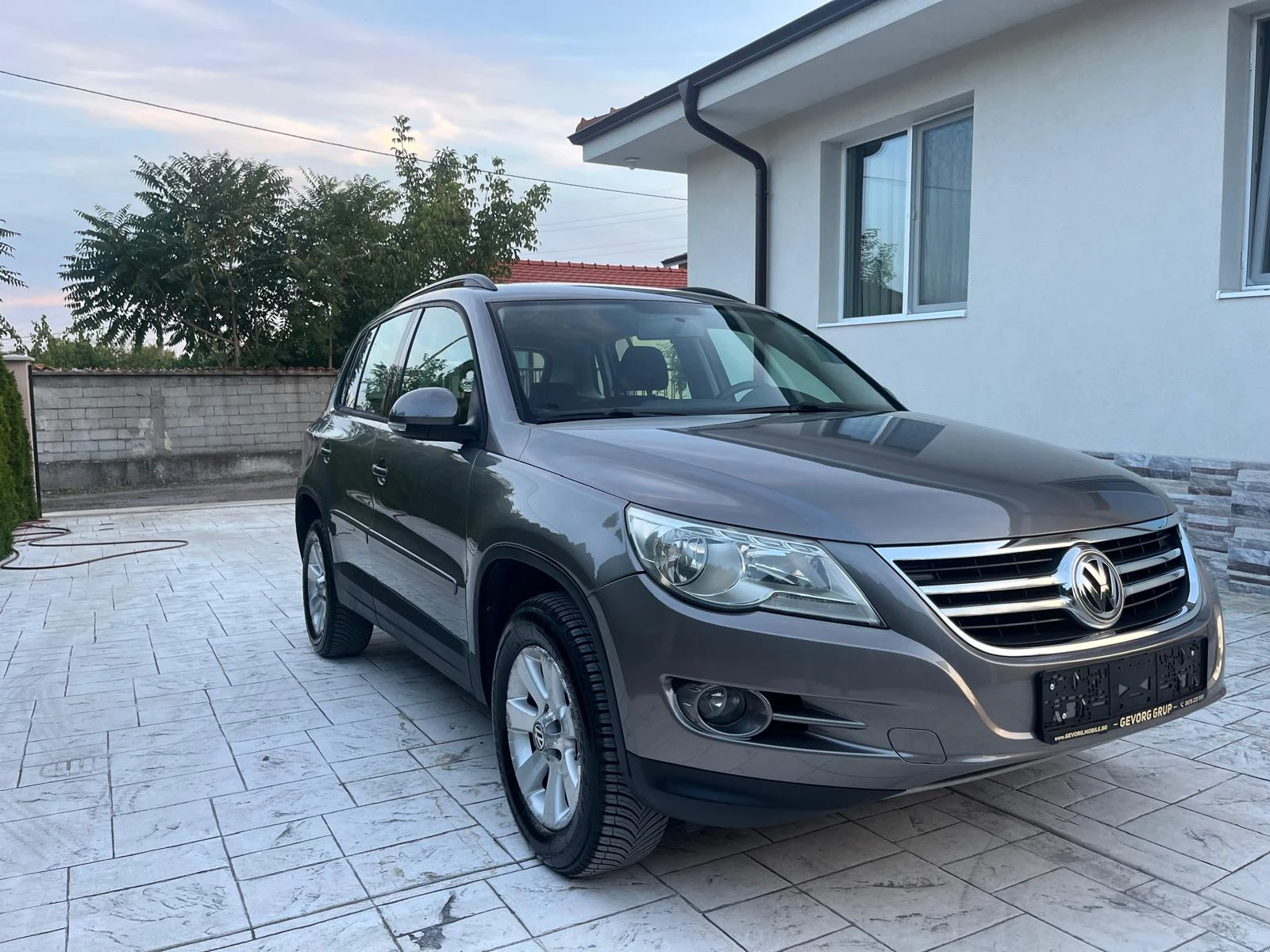VW Tiguan 2.0 TDI 4X4 - изображение 3