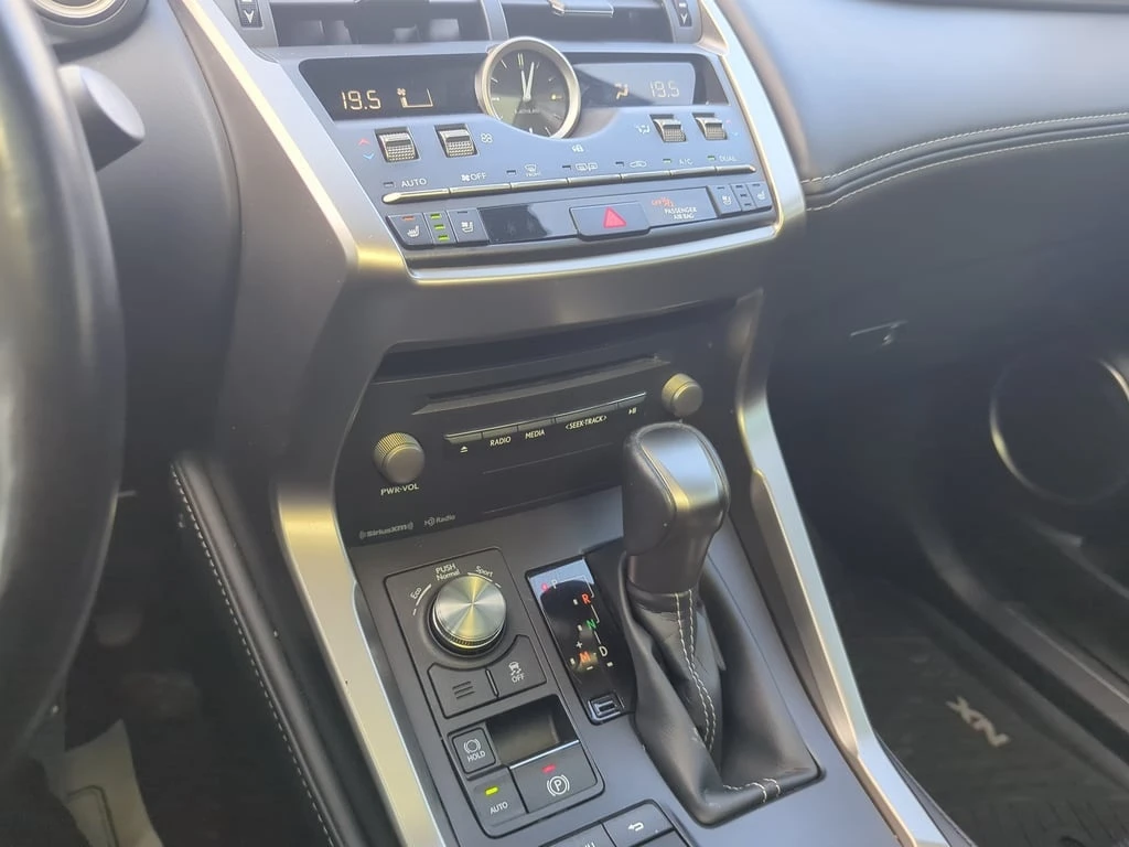 Lexus NX * 300 * CARFAX * ��� ������������ ������ | Mobile.bg � ����������� 13