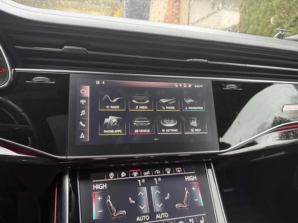 Audi Q8 * TECHNIK * CARFAX * БЕЗ ПЪРВОНАЧАЛНА ВНОСКА - изображение 8