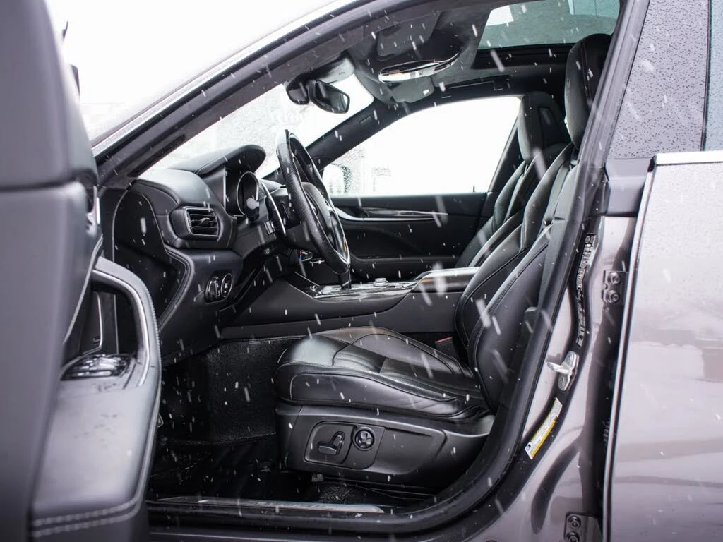 Maserati Levante S GranSport, снимка 10 - Автомобили и джипове - 53736961