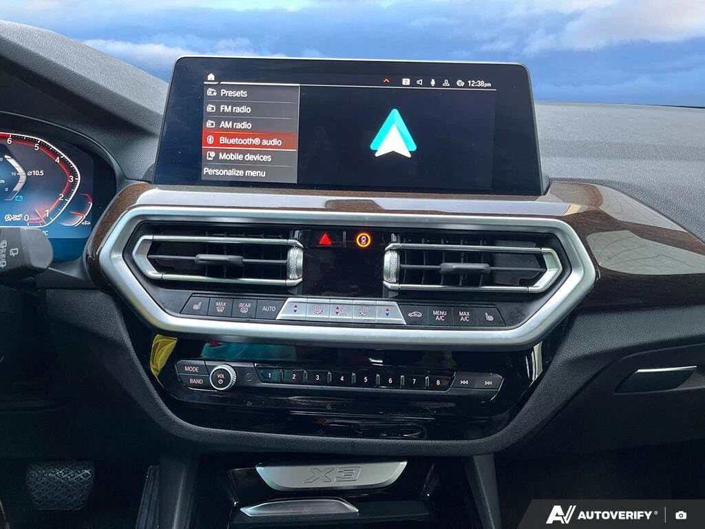 BMW X3 XDRIVE * CAMERA * LED * ПОДГРЕВ * NAVI, снимка 14 - Автомобили и джипове - 53809192