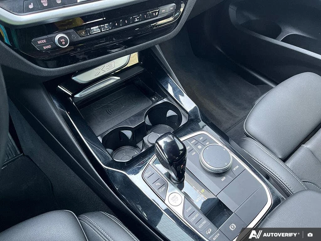 BMW X3 XDRIVE * CAMERA * LED * ПОДГРЕВ * NAVI, снимка 15 - Автомобили и джипове - 53809192