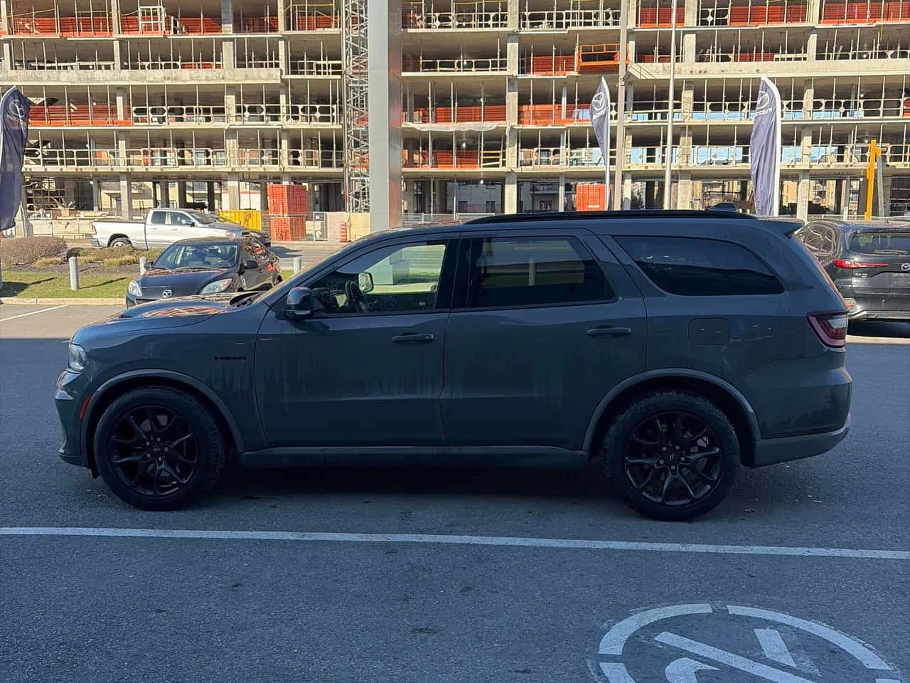 Dodge Durango * R/T Plus AWD* 2 КЛЮЧА* ПОДГРЕВ* PANO* , снимка 2 - Автомобили и джипове - 54328041