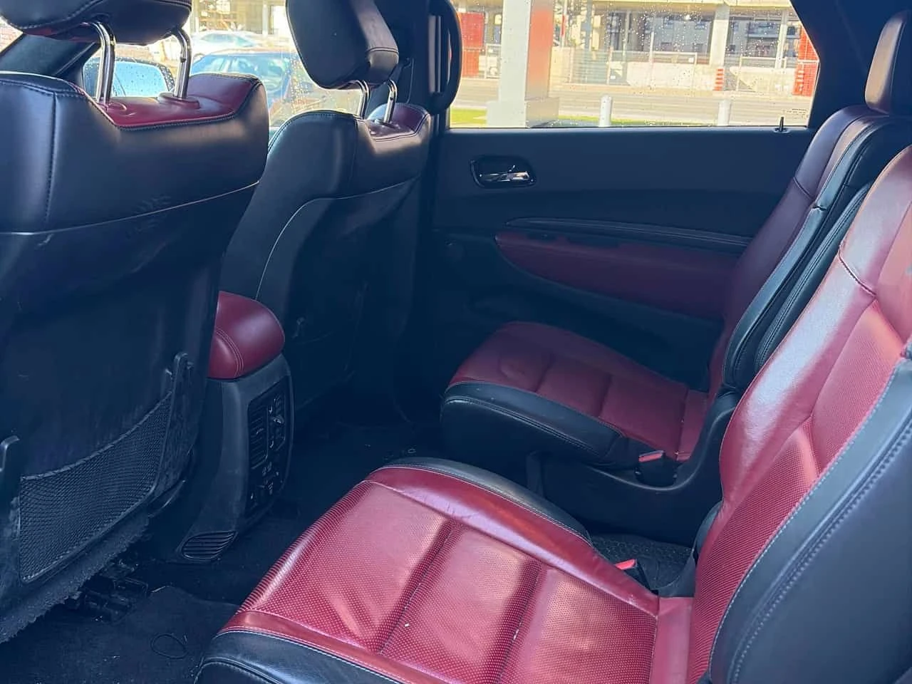 Dodge Durango * R/T Plus AWD* 2 КЛЮЧА* ПОДГРЕВ* PANO* , снимка 17 - Автомобили и джипове - 54328041