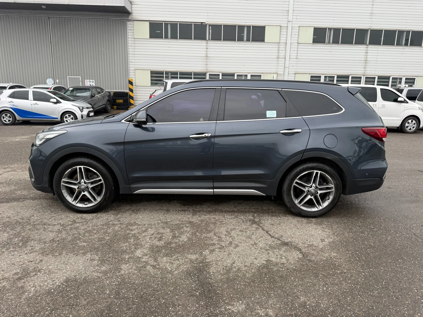 Hyundai Santa fe GrandSantaFe-ОЧАКВАН ВНОС!, снимка 7 - Автомобили и джипове - 54339020