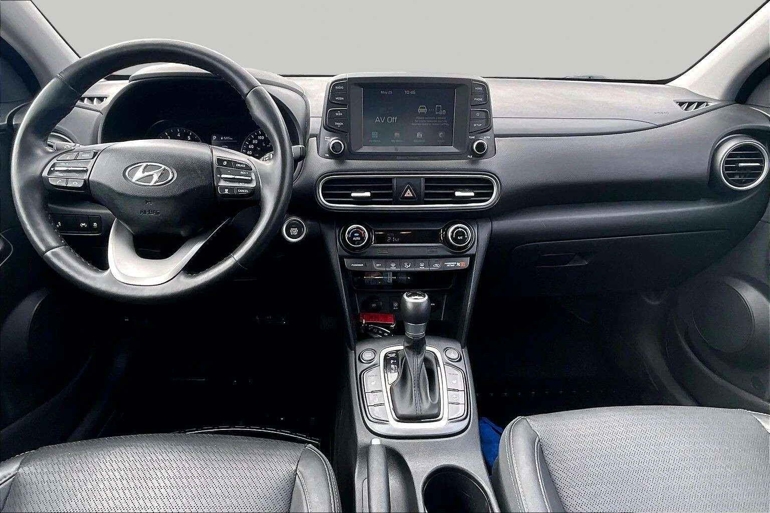 Hyundai Kona HEATED SEATS | AWD | SUNROOF / ЦЕНА ДО БГ, снимка 4 - Автомобили и джипове - 54840941