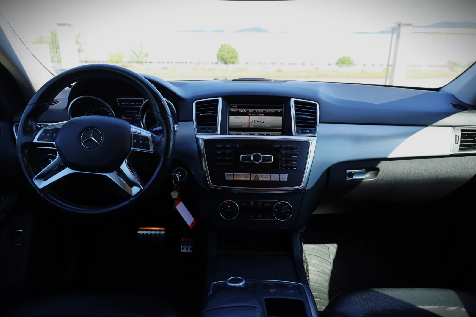 Mercedes-Benz ML 350 3.0 D БЛУЕТЕК, снимка 11 - Автомобили и джипове - 54968766