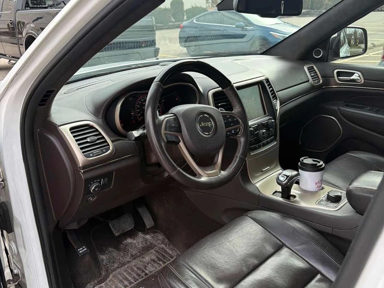 Jeep Grand cherokee  3.6L Summit / КОЖА / ПОДГРЕВИ / ПАНО , снимка 6 - Автомобили и джипове - 55615375