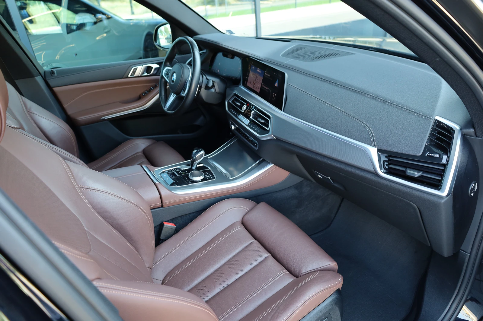 BMW X5 M-PAKET* xDRIVE* LASER LIGHTS* HEAD UP* PANO* , снимка 14 - Автомобили и джипове - 55624454